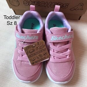 New Skechers Toddler Pink Shoes Size 8